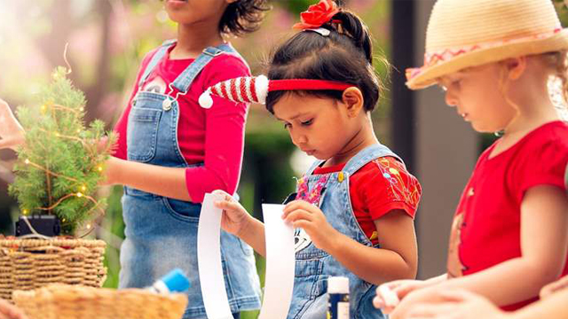 Kids Arts & Crafts at Helensvale